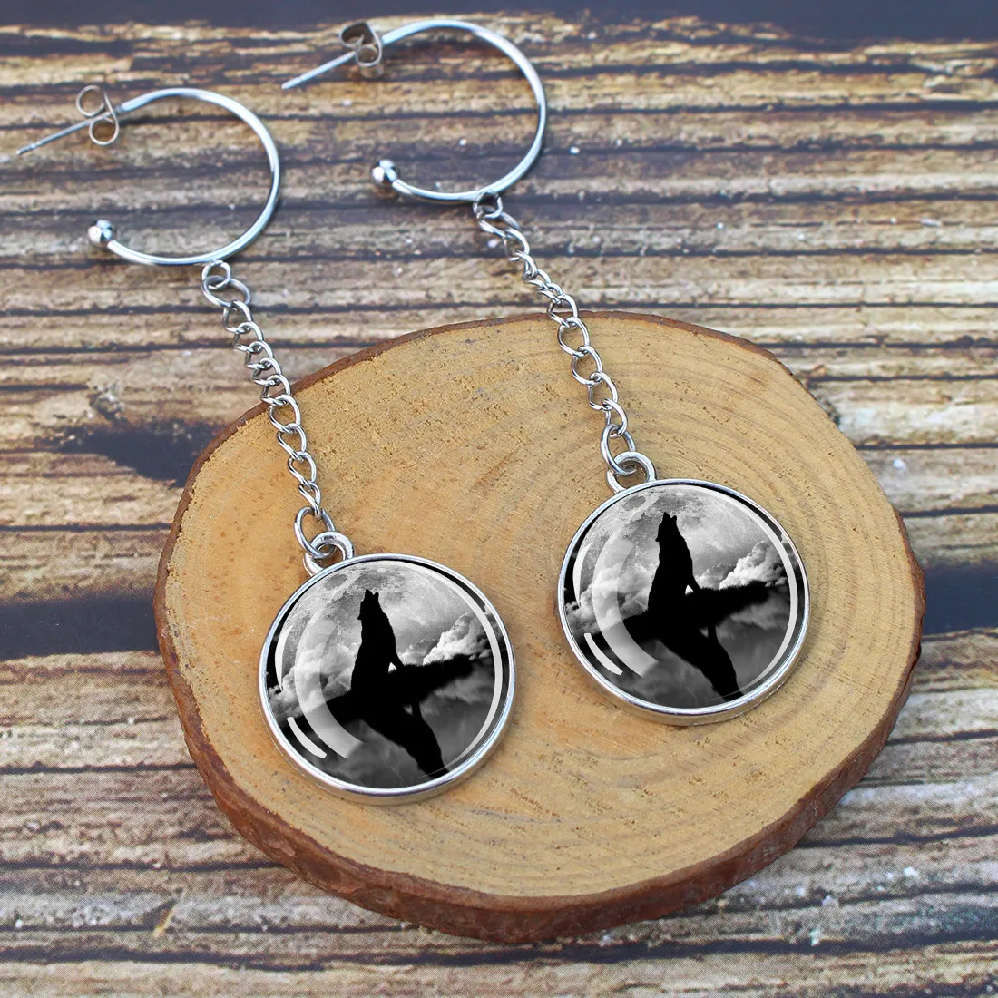Authentic 1Pair Howling Wolf Theme Animal Pattern Time Gem Long Chain Earrings Elegant Glass Cabochon Pendant Round Hook Earrings Jewelry