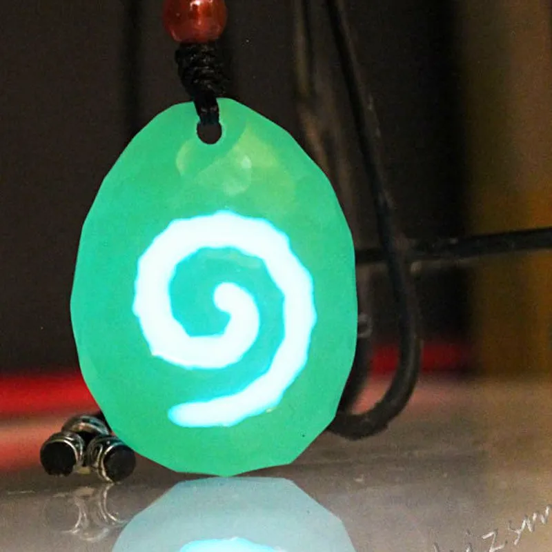 Authentic World of Warcraft Hearthstone Glowing Necklace GLOW in the DARK Night Girl Boys Gifts Men Artificial Stone Zhizsmall