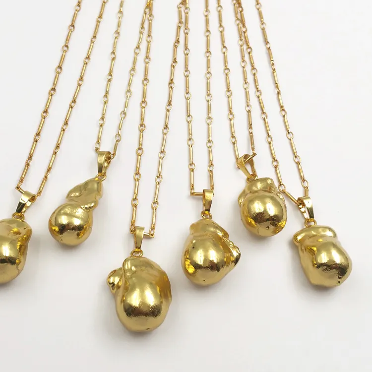 Authentic WT-JN059 Classic Lady Elegant Irregular Shape Baroque Pearl With Full 18K Gold Dipped Pendant Metal Necklace