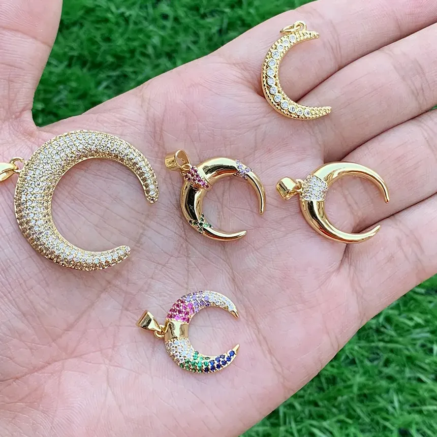 Authentic Moon Pendant Necklace Rainbow Cz Cubic Zirconia Gold Color Crescent Jewelry Accessories Exquisite