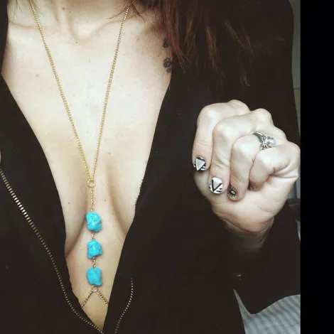 Authentic Green Stone Chest Bracket Bra Chain Harness for Women Sexy Cross Body Chain Necklace Bikini Jewelry