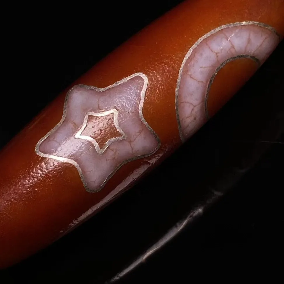 Authentic 1Pcs Old Agate Enlaid Silver And Sun Moon And Star Dzi Bead Different Patterns Natural Stone Necklace Pendant Jewelry