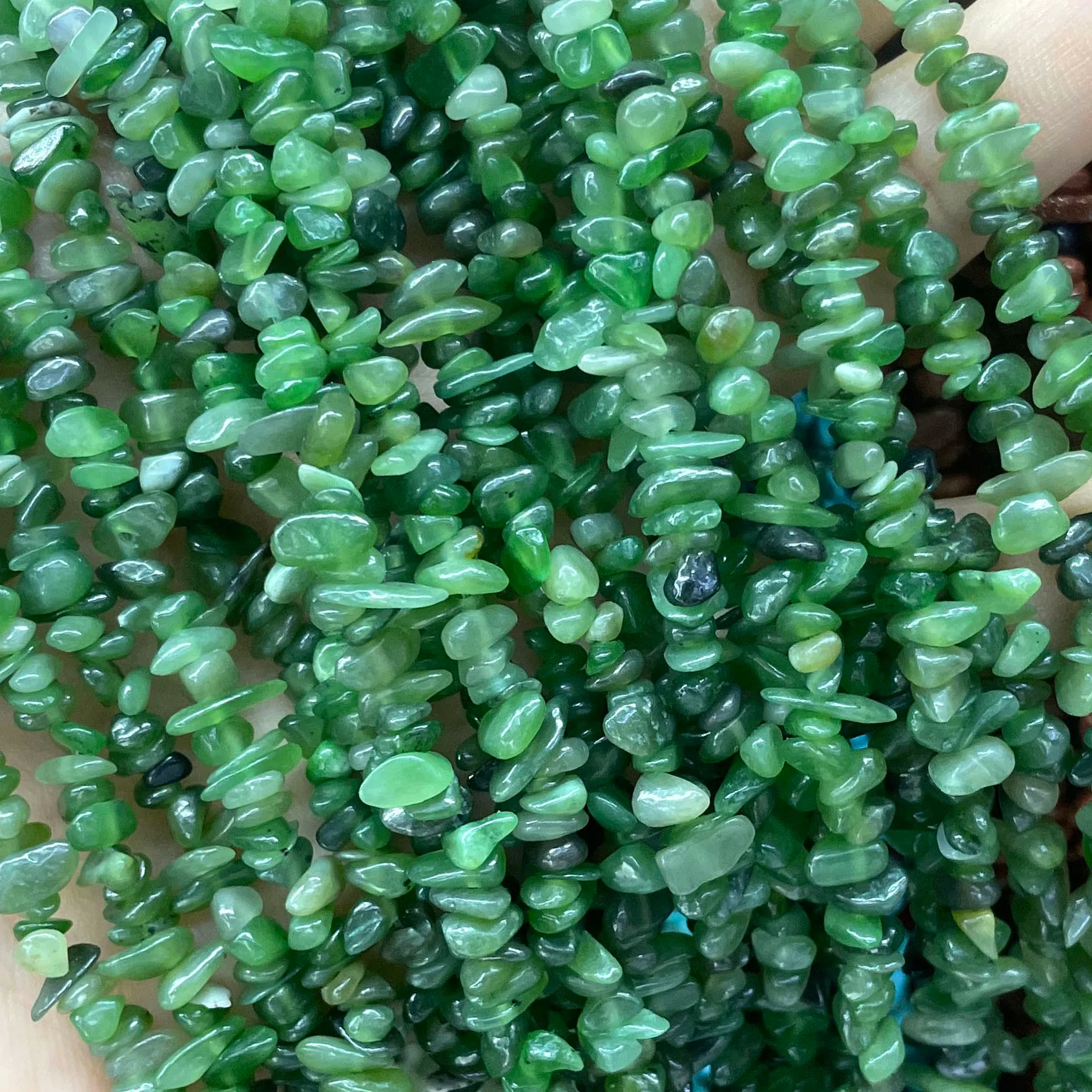 Authentic 3-5MM Natural Stone Irregular Freeform Chip Gravel Green Jades Spacer Beads For Jewelry Making DIY Bracelet Necklace Accessories