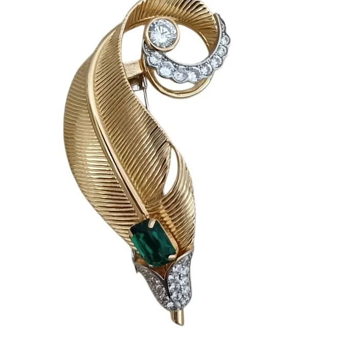 Authentic Timeless Wonder Retro Zircon Geo Leaf Brooch Pins for Women Designer Jewelry Runway Top Rare Trendy Classy 5255