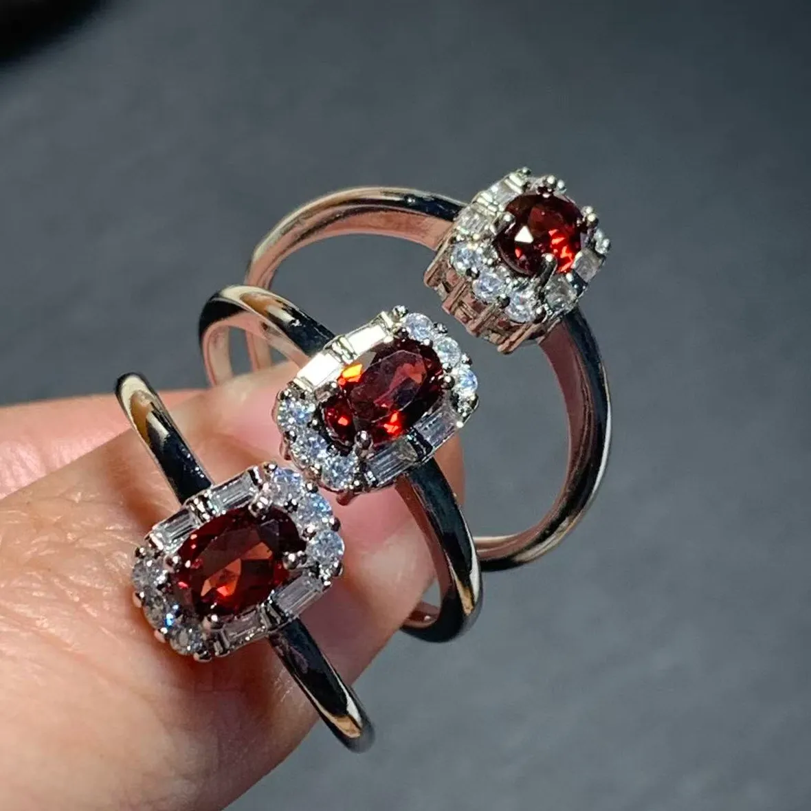 Authentic 40 Natural Garnet Ring Oval Stone Female Handmade Rings Fine Jewelry for Women Multicolor vintage style