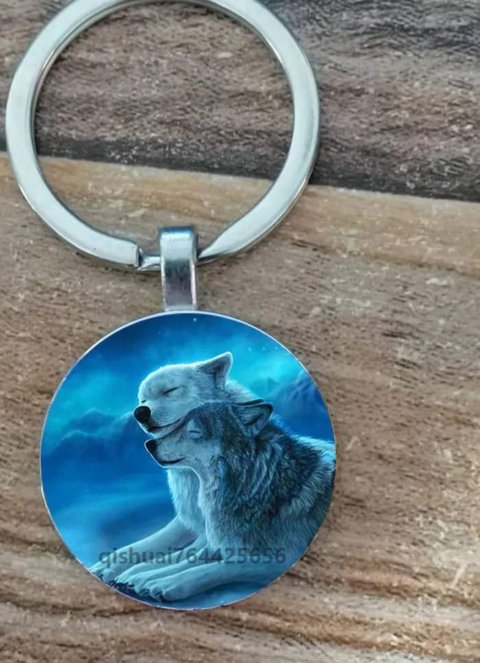 Authentic Wolf Key Ring Howling Wolf And Moon Key Ring Single- Sided Glass Key Ring Wolf Head Pendant Key Ring