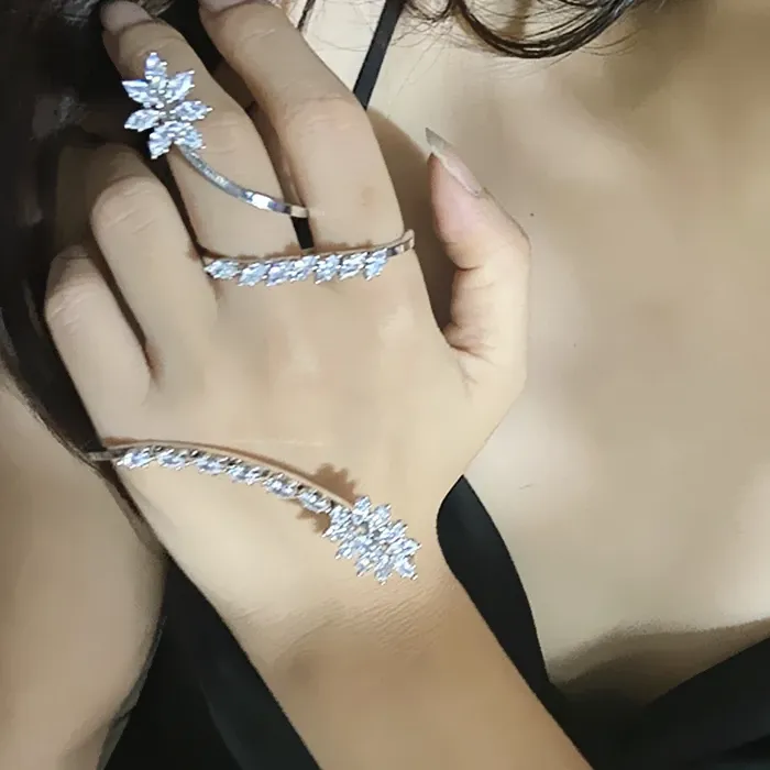 Authentic Zircon Plant Leaf Palm Bracelet Link Double Finger Ring One Piece Hand Palm Bangle Jewelry Handlets For Women 925 Silver Color