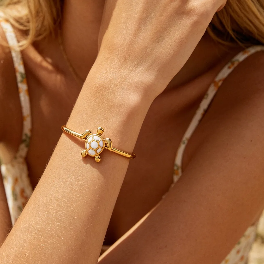 Authentic The Guardian of the Tides Golden Sea Tortoise Cuff