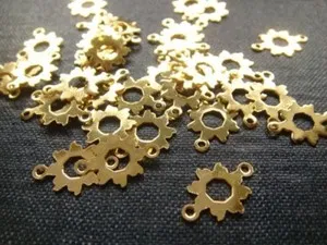 Authentic Celestial Sunlink Amulets – 144 Gold‑Plated Connectors
