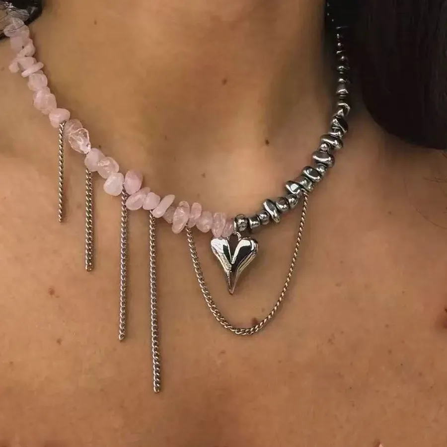 Authentic Trendy Irregular Heart Pendant Necklace Pink Beads Chain Design Broken Bead Necklace Valentine's Jewelry Women's Jewelry