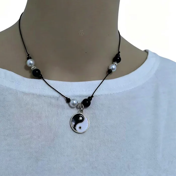 Authentic Adjustable Length Chinese Style Black and White Bead Yin-Yang Tai Chi Necklace for Men and Women, Short Sweater Chain Neck Chain
