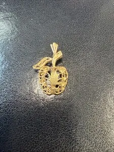 Authentic 24k Gold Plated Sterling Silver .925 Fancy Apple Pendant