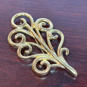Authentic VTG Monet Plume Brooch Gold Plated Feather Curly Swirl Scrolled Leaf Statement