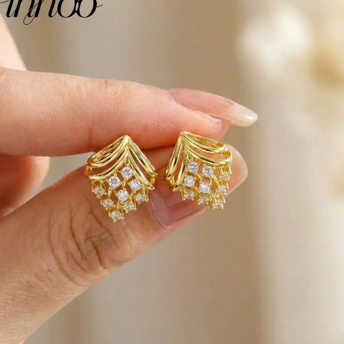 Authentic Rinhoo Sparkling Cubic Zircon Hollow Rhombus Stud Earrings For Women Men Creative Grape Geometric Earrings Aesthetics Jewelry