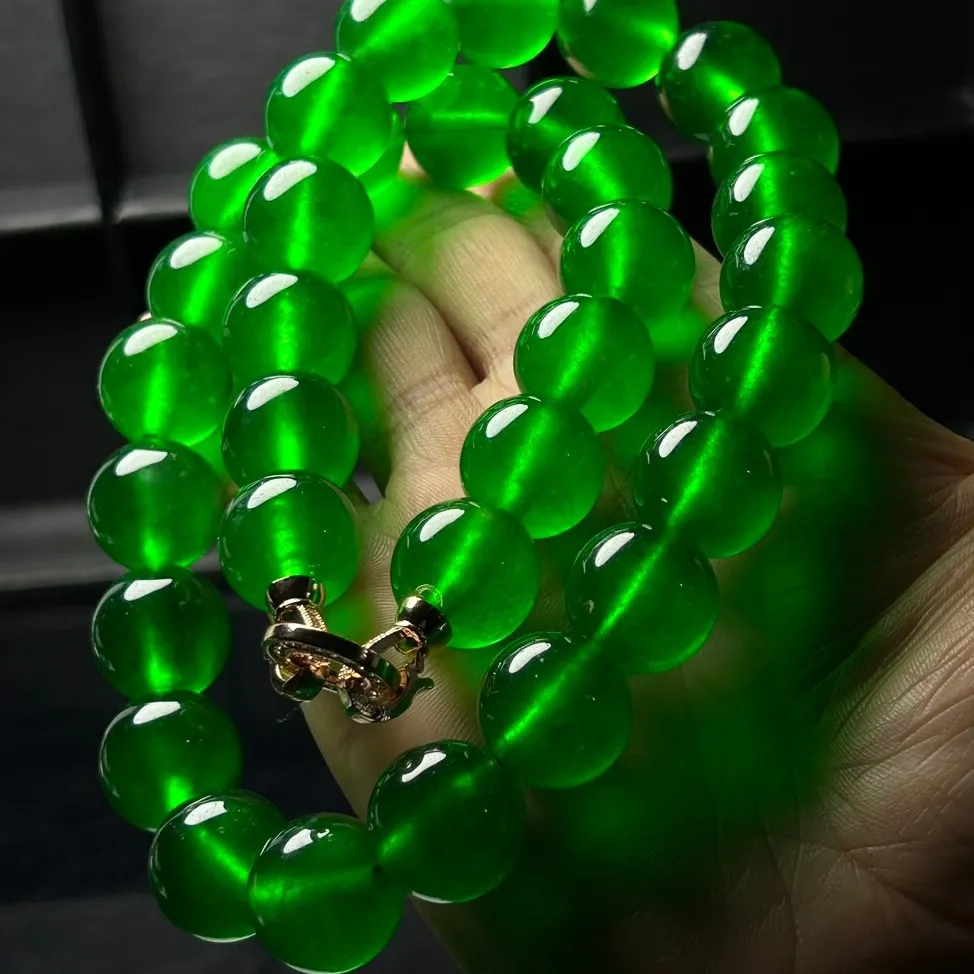Authentic Myanmar Jadeite Necklace of Serenity: Embodying the Essence of Balance