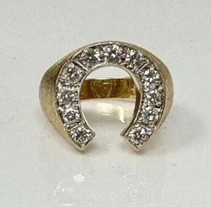 Authentic The Gilded Horseshoe: A Talisman of Fortune and Radiant Clarity