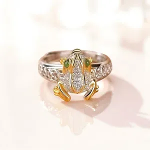 Authentic Emerald Dreamcatcher: 2 Ct Simulated Emerald Gold Plated Frog Band Ring