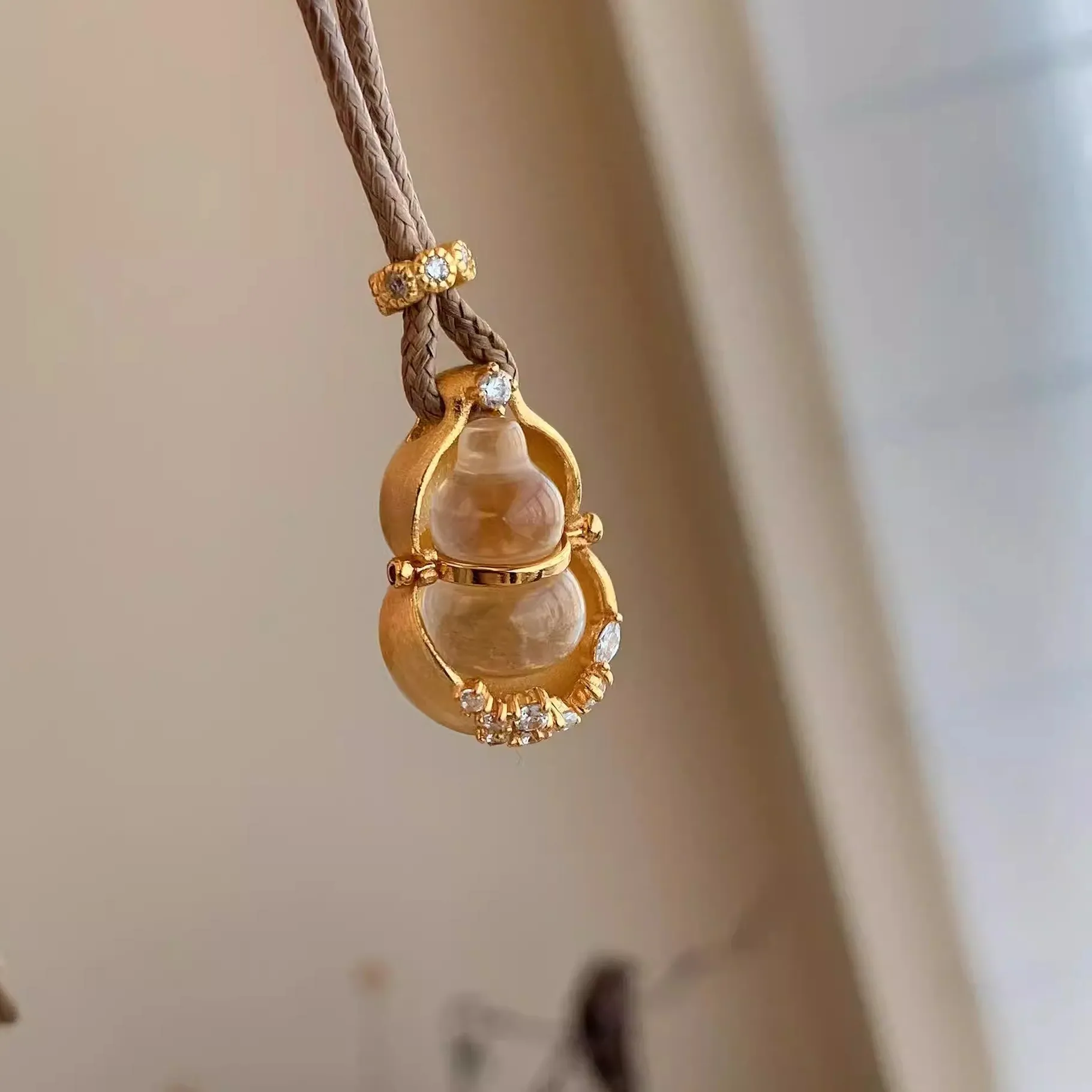 Authentic Chinese Diamond Gourd Crystal Pendant Braided Rope Necklace for Women - Handmade Fortune & Prosperity Retro Jewelry.