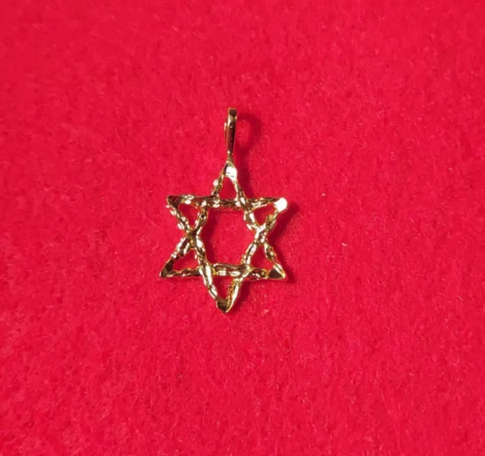 Authentic 14KT GOLD PLATED RELIGIOUS JEWISH STAR OF DAVID DIAMOND CUT CHARM - 2030