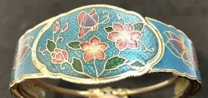 Authentic Azure Bloom & Butterfly Embrace: Gilded Transformation Bangle