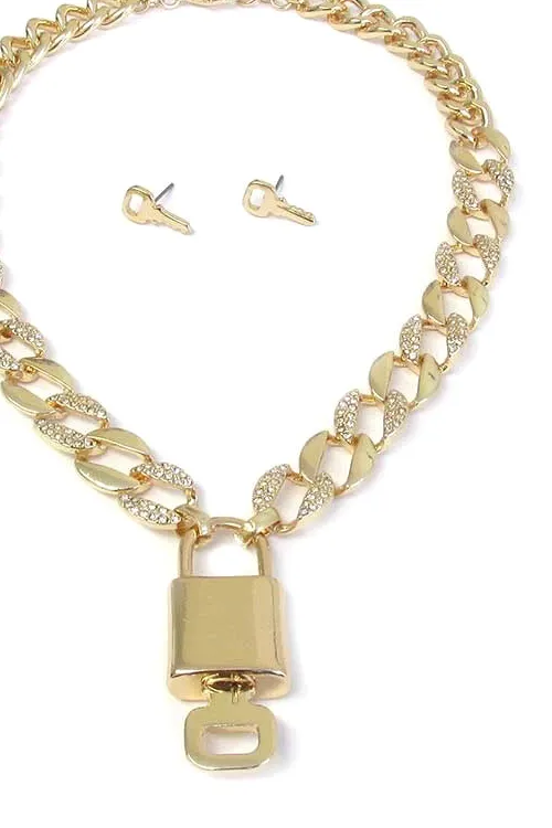 Authentic Unlock the Heart: Golden KEY to Eternal Love