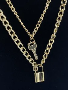 Authentic SOCUTE FN3-2420 Retro Necklace Gold-Plated Alloy Link Lock and Key Necklace