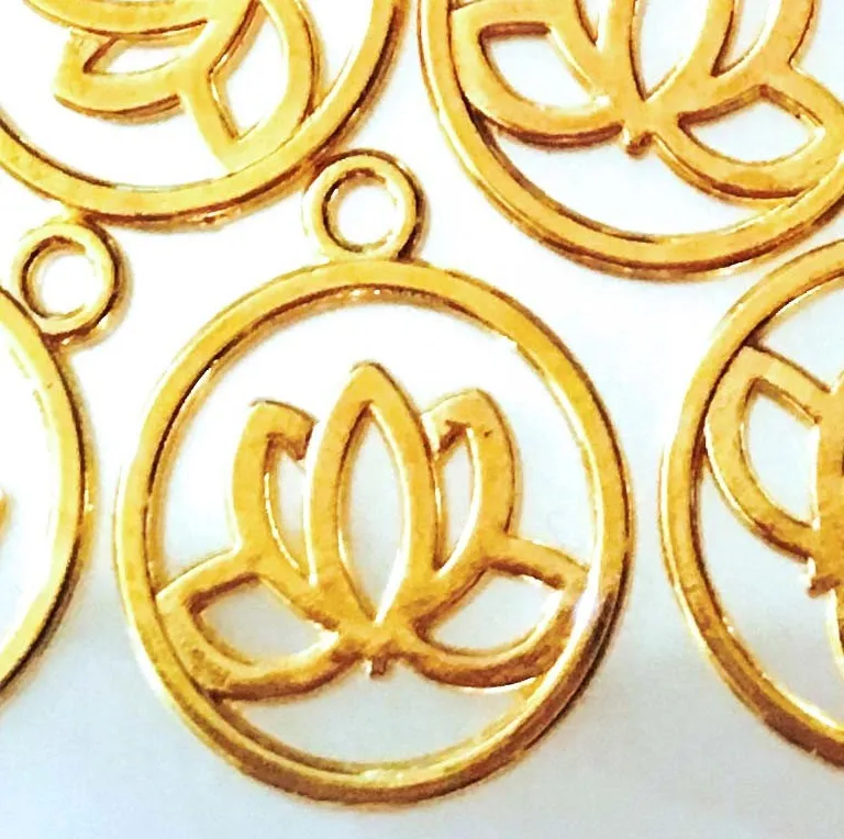 Authentic 8 Lotus Flower Charms Gold Plated Pewter Filigree Water Lily Charm Yoga 24x20mm
