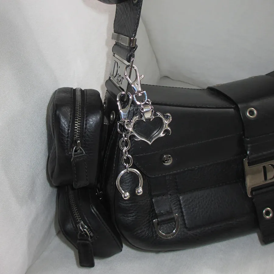 Authentic Y2K Geometric Horseshoe Nose Clip Pendant Keychain Grunge Aesthetic Fire Heart Backpack Love Charms Bags Keychains
