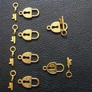 Authentic Mystic Gold‑Plated 21mm Padlock & Key Talisman – Dual‑Purpose Neck‑ & Ankle Charm