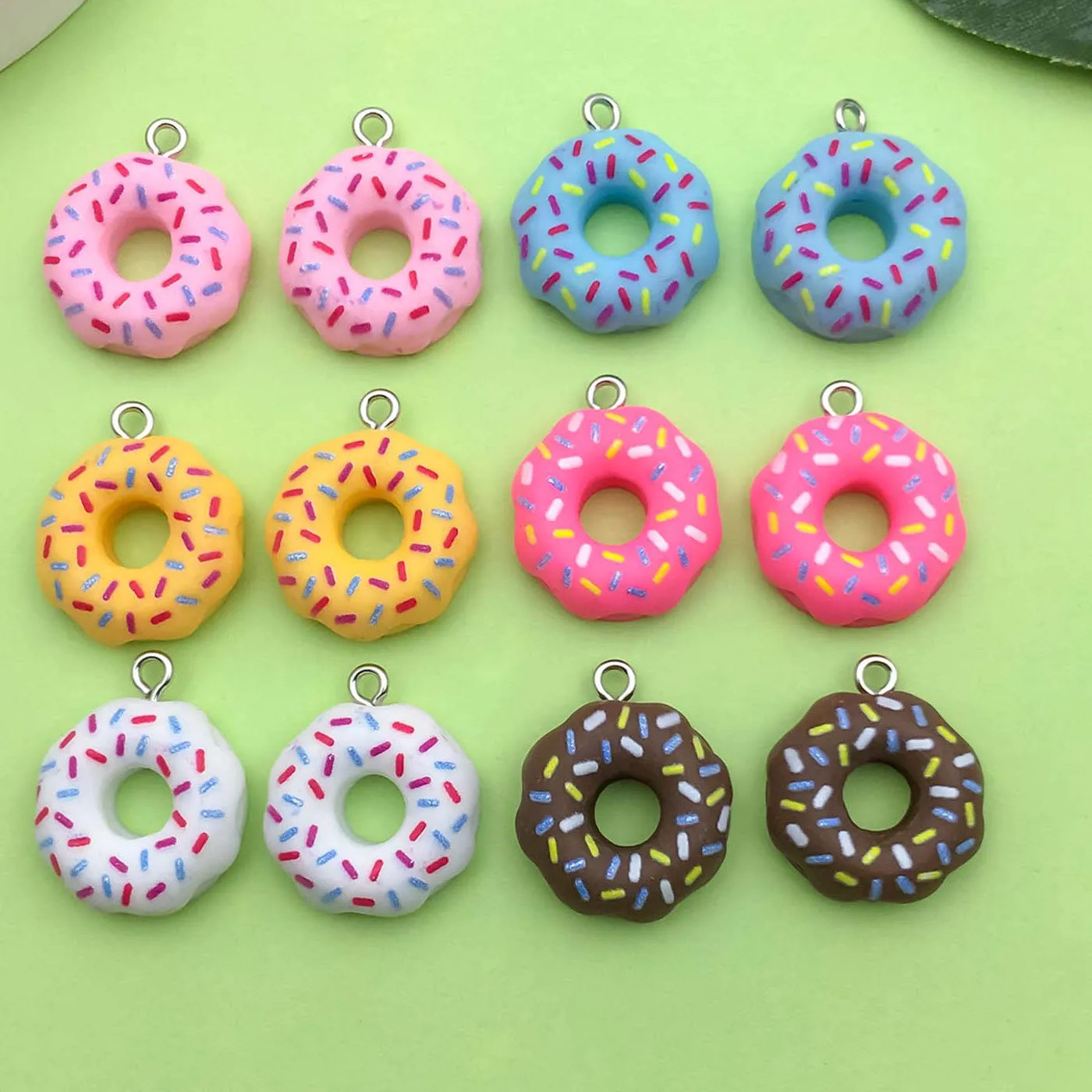 Authentic 10/12pcs 18*21mm Colorful Food Donuts Design Charms 3D Resin Pendants For DIY Bracelet Necklace Jewelry Making Accessories