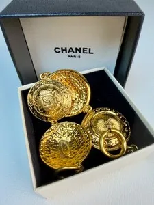 Authentic The Celestial Ray: Vintage Chanel 1990 Starburst Medallion Bracelet
