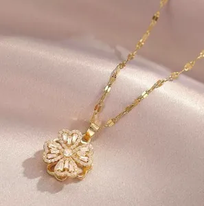 Authentic 18K Gold Plated Women European Rotation Four-leaf Clover Pendant Necklace