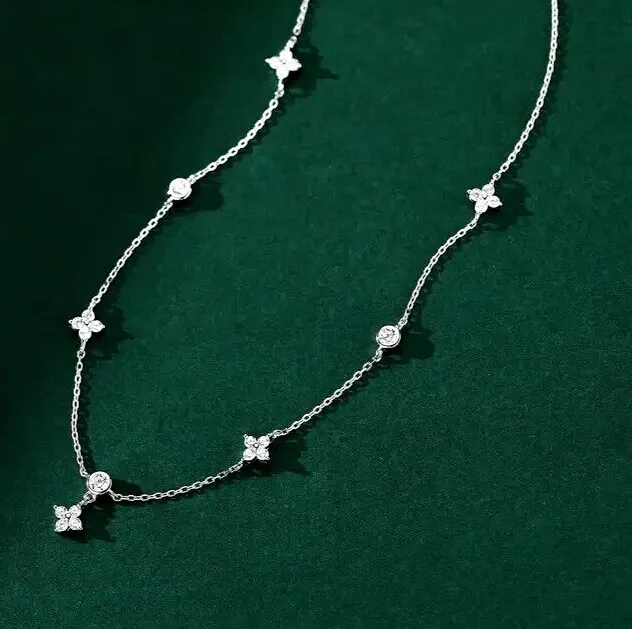 Authentic Luxury K Gold Plated Four-leaf Clover Shiny zirconia Chain Necklace Women Gift