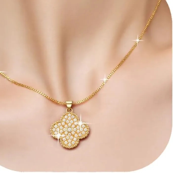 Authentic Gilded Fortune: The Four-Leaf Clover Diamond Talisman