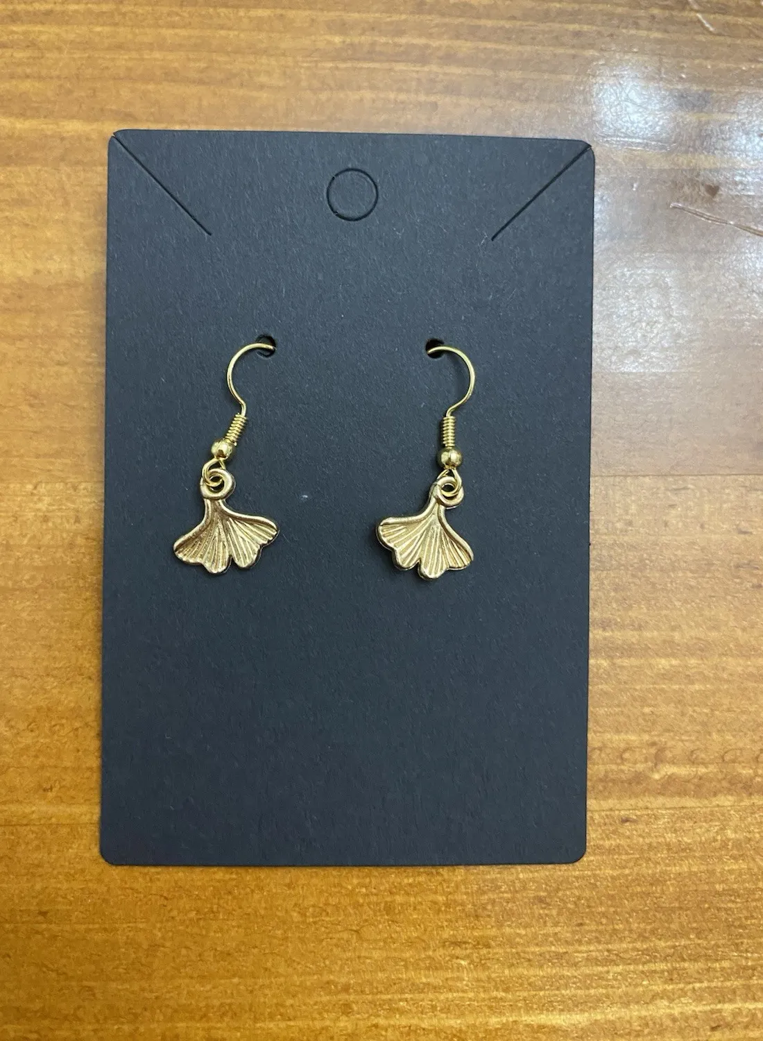 Authentic Golden Ginkgo: Earrings of Eternal Resilience and Ancient Wisdom