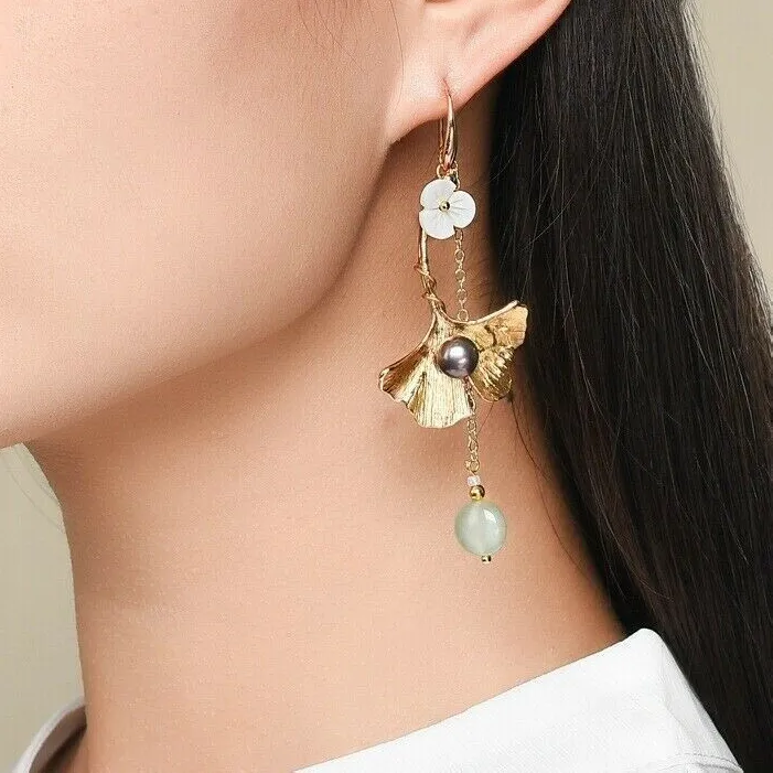 Authentic Chinese Ginkgo Leaf Earrings Aventurine Jade Shellfish Gold Plated Dangle Chic
