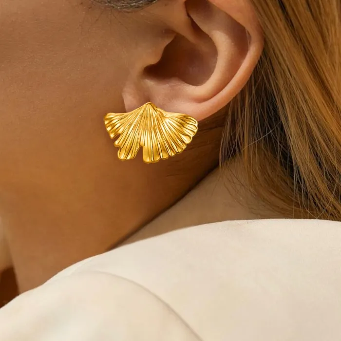 Authentic Exaggerated Gold Color Stainless Steel Irregular Ginkgo Leaves Stud Earrings for Woman Nature-inspired Jewelry Accessories Gifts