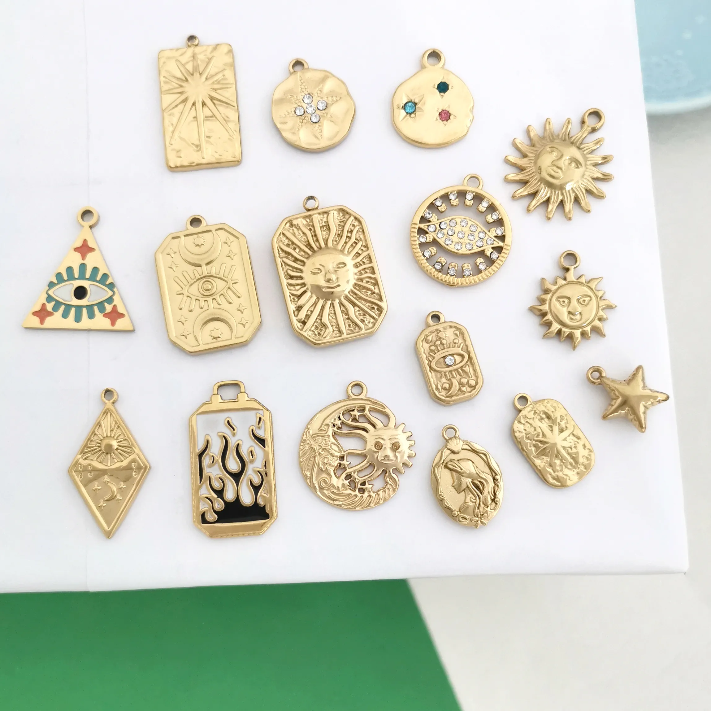 Authentic 1Pc Pendant Big Small Sun Moon Star Evil Eye Triangle Pvd Gold Color Waterproof Custom Necklace