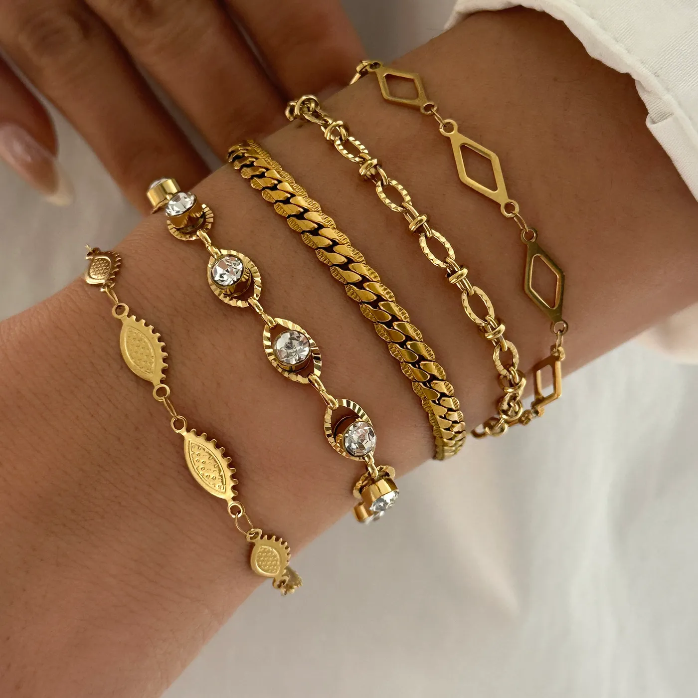 Authentic Stainless Steel Hollow Geometric Bracelet For Women Gold Plated Crystal Zircon Evil Eye Metal Texture Bracelets Party Jewelry