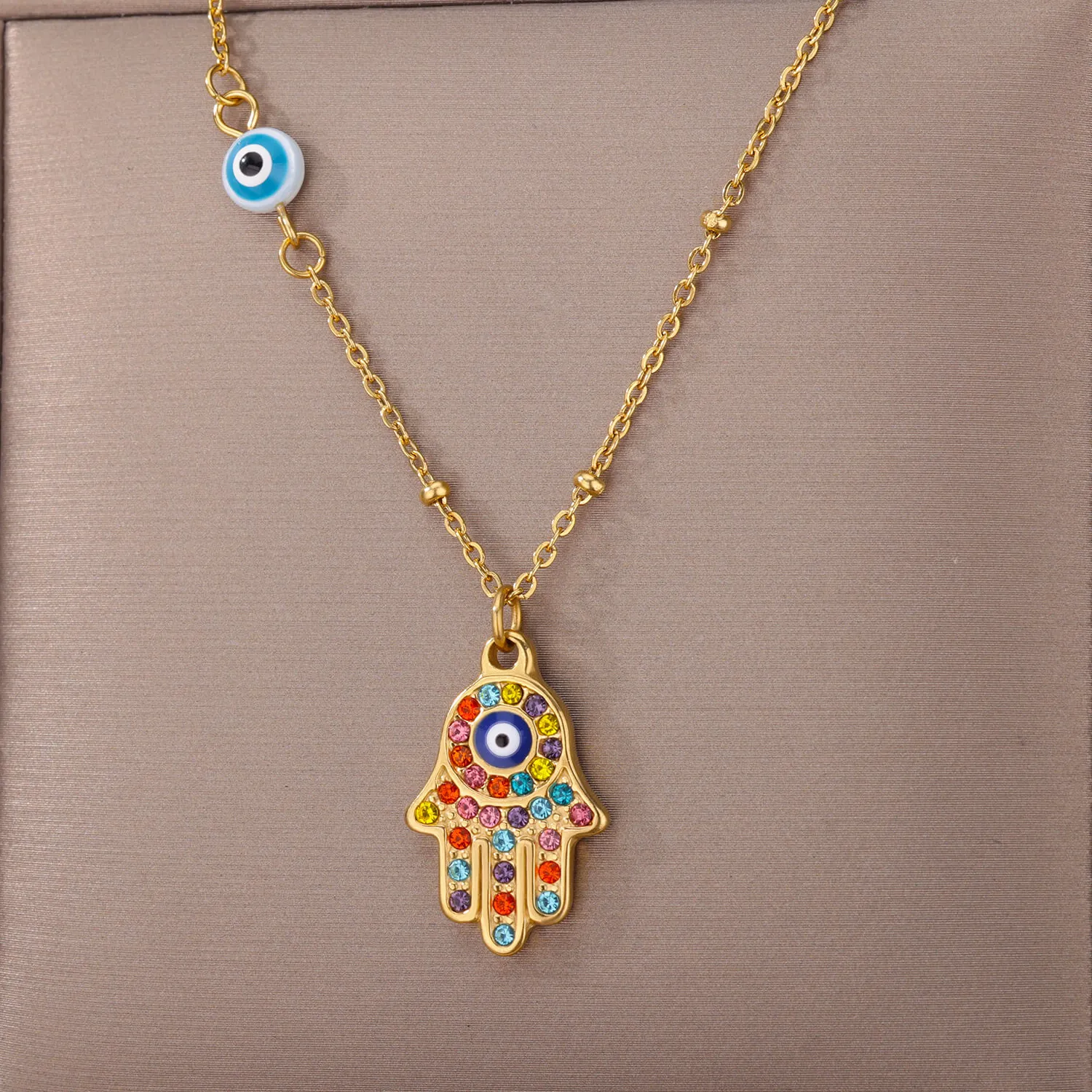 Authentic Weave Protection and Prosperity: Hamsa's Enchanted Eye