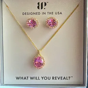 Authentic Rose Quartz Rose Petal Kiss: A Heart's Desire for Endless Love