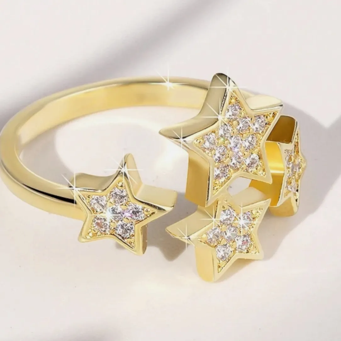 Authentic Celestial Pentagram Star Ring – Gold‑Plated Mystic Shield