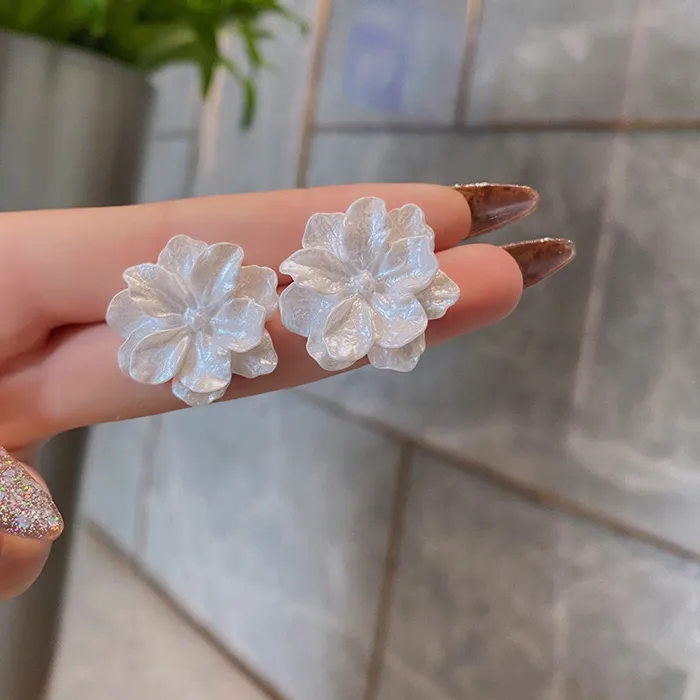 Authentic Blossom Of Purity White Floral Stud Talismans