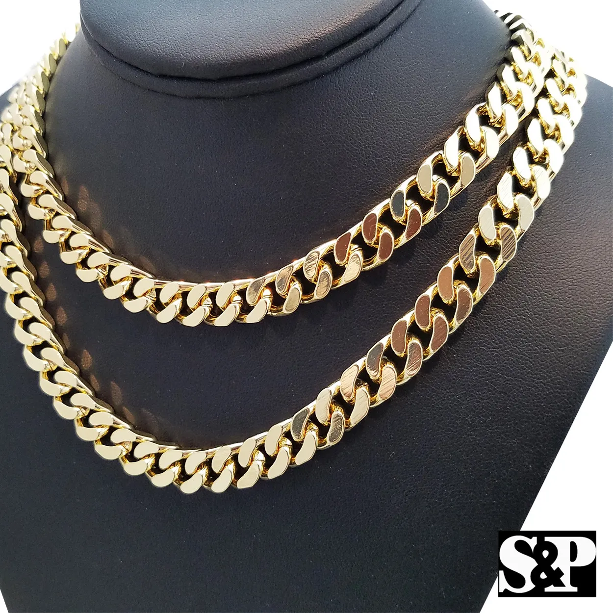 Authentic Empowered Elegance: Chain of Strength