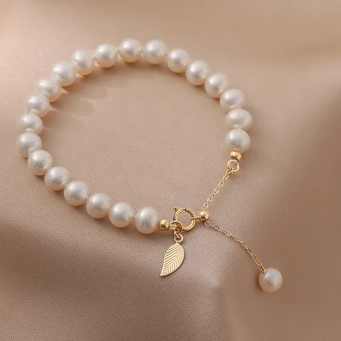 Authentic The Verdant Heart: A Freshwater Pearl and Crystal Talisman