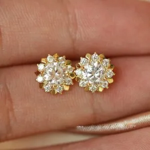 Authentic Solar Prism Round Studs in Radiant Yellow Gold