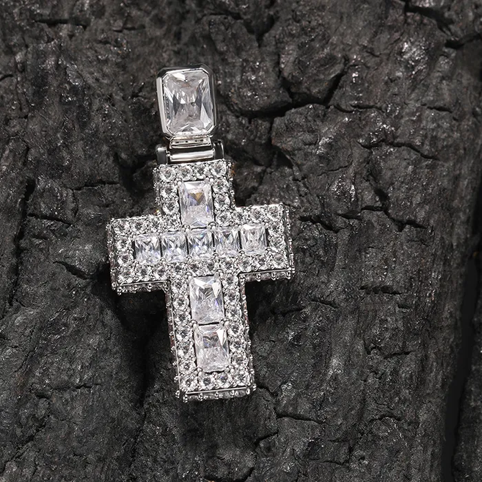 Authentic Hip Hop 5A+ Cubic Zirconia Paved Bling Iced Out Cross Pendants Necklaces for Men Rapper Jewelry Gold Silver Color