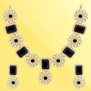 Authentic Radiant Kundan and Pearl Celestial Collar