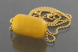 Authentic Sunlit Baltic Amber Cylinder Pendant – Gold‑Kissed Silver Chain