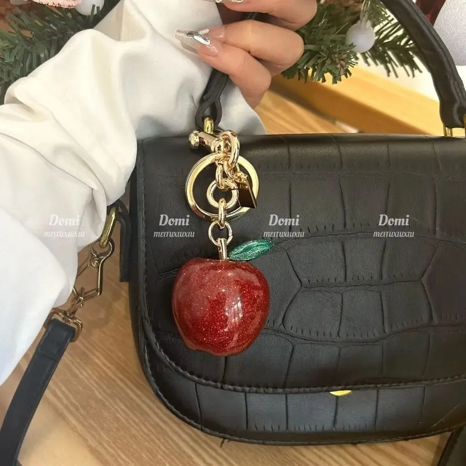 Authentic Glitter Strawberry Bag Charm Keychain Exquisite Red Crystal Cherry Apple Key Chain for Women Bag Purse Pendant Accessories